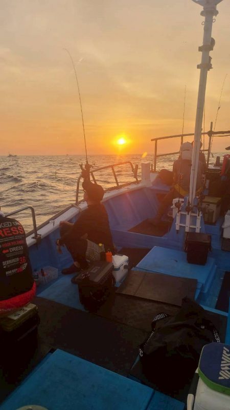 和歌山県白浜沖でイカメタル